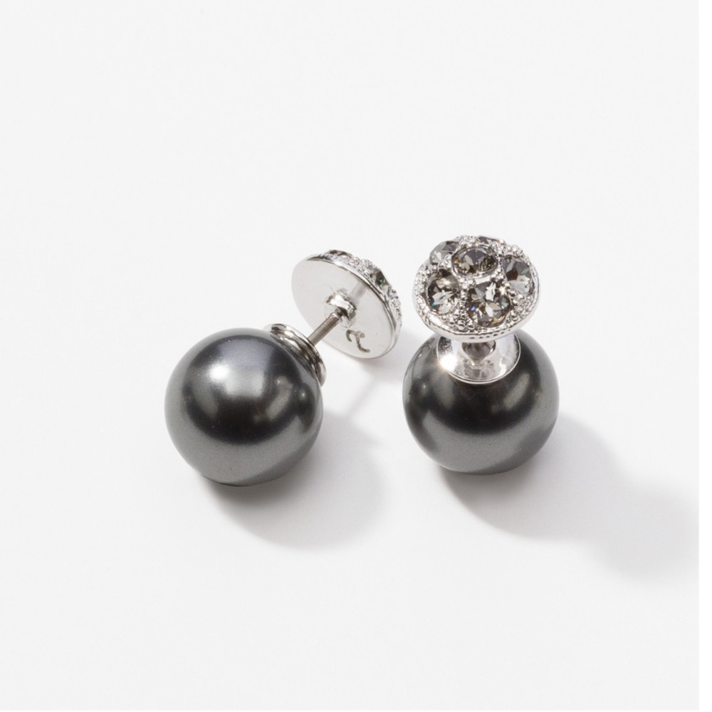Touchstone Flipside Gray Pearls